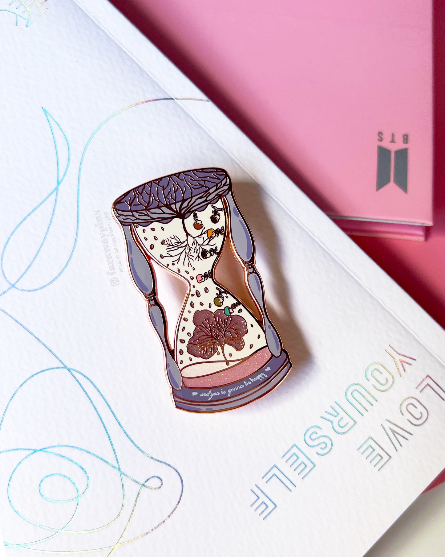 00:00 (Zero O'Clock) Hourglass Pin