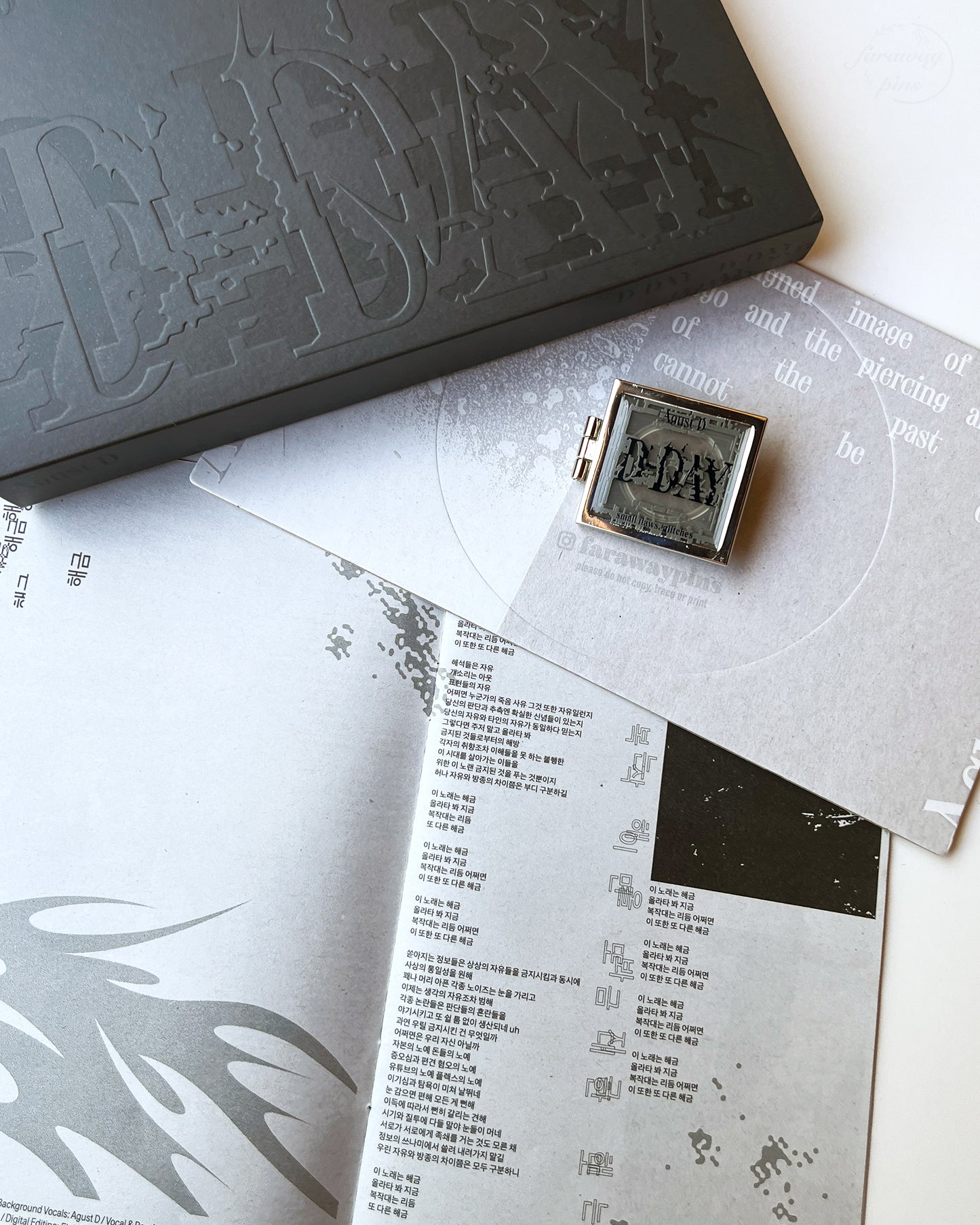 D-DAY (Agust D/Suga/Yoongi) - Hinged Album & CD Spinner Pin (Individuals)