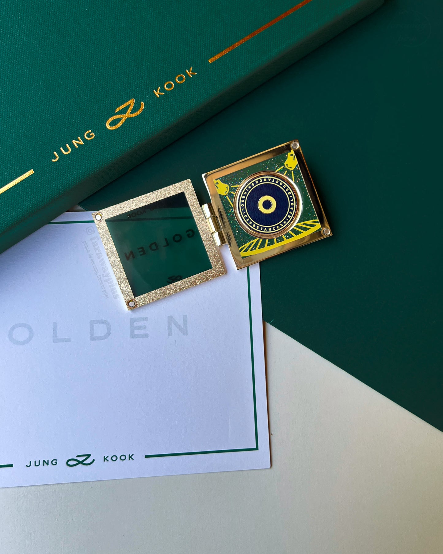 Golden (Jungkook) - Hinged Album & CD Spinner Pin (Individuals)