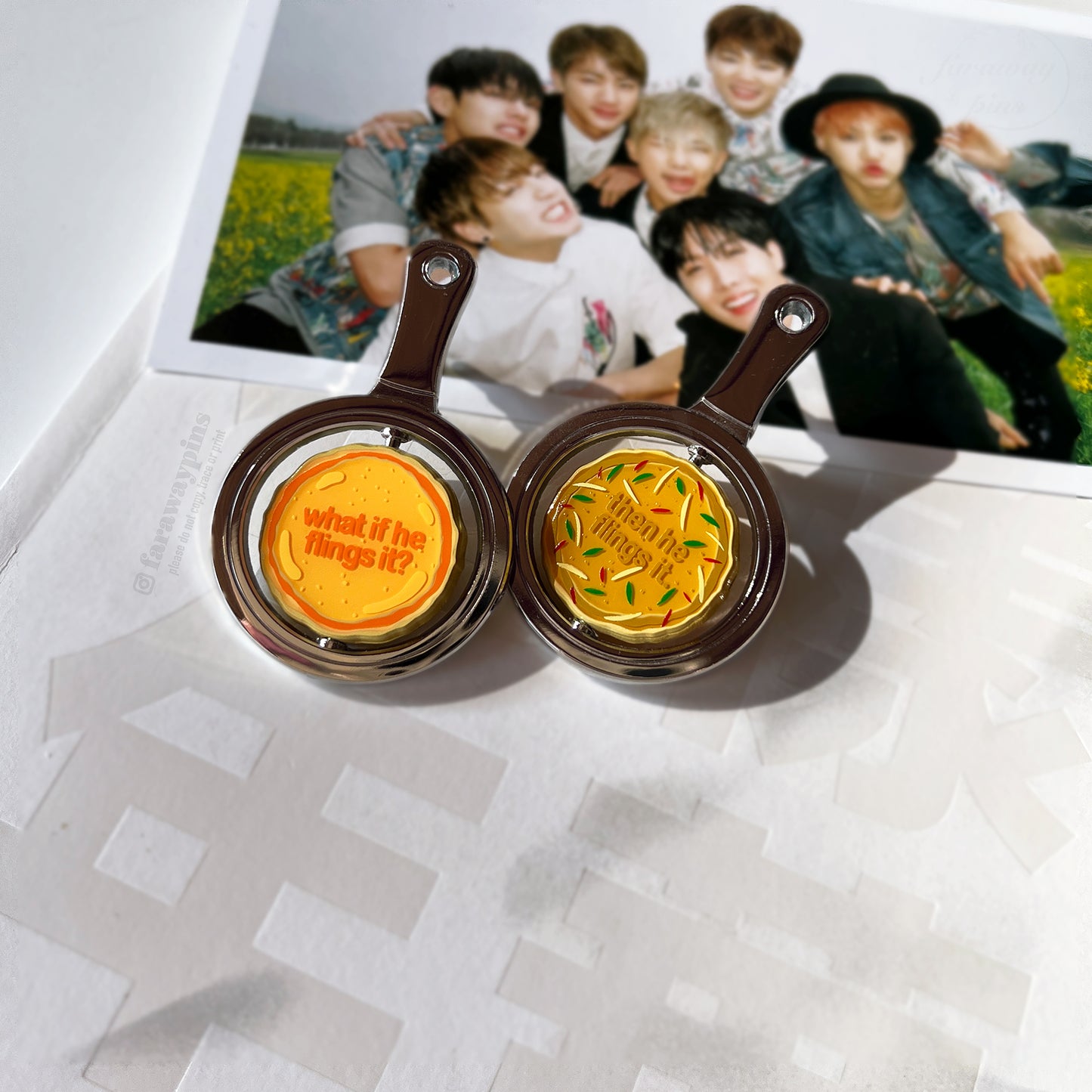 In the Soop Pancake Flip Spinning Pin/Keychain