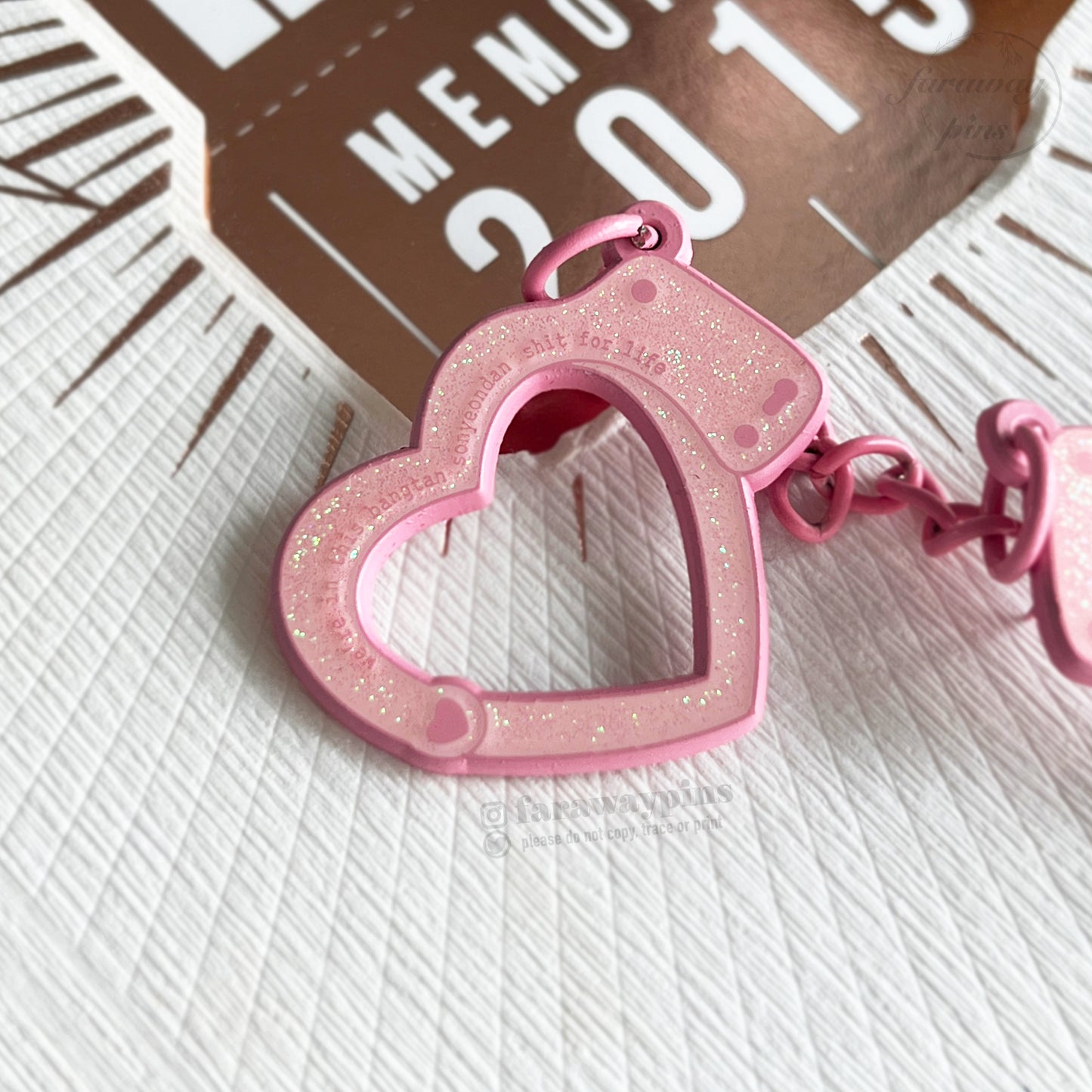 Butter "In This For Life"/Apobangpo Pink Handcuffs Pins (15% OFF)