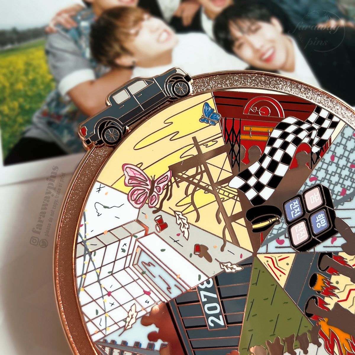 HYYH; The Most Beautiful Moment in Life (花様年華) (화양연화) Era Spinning Pin (25% OFF)