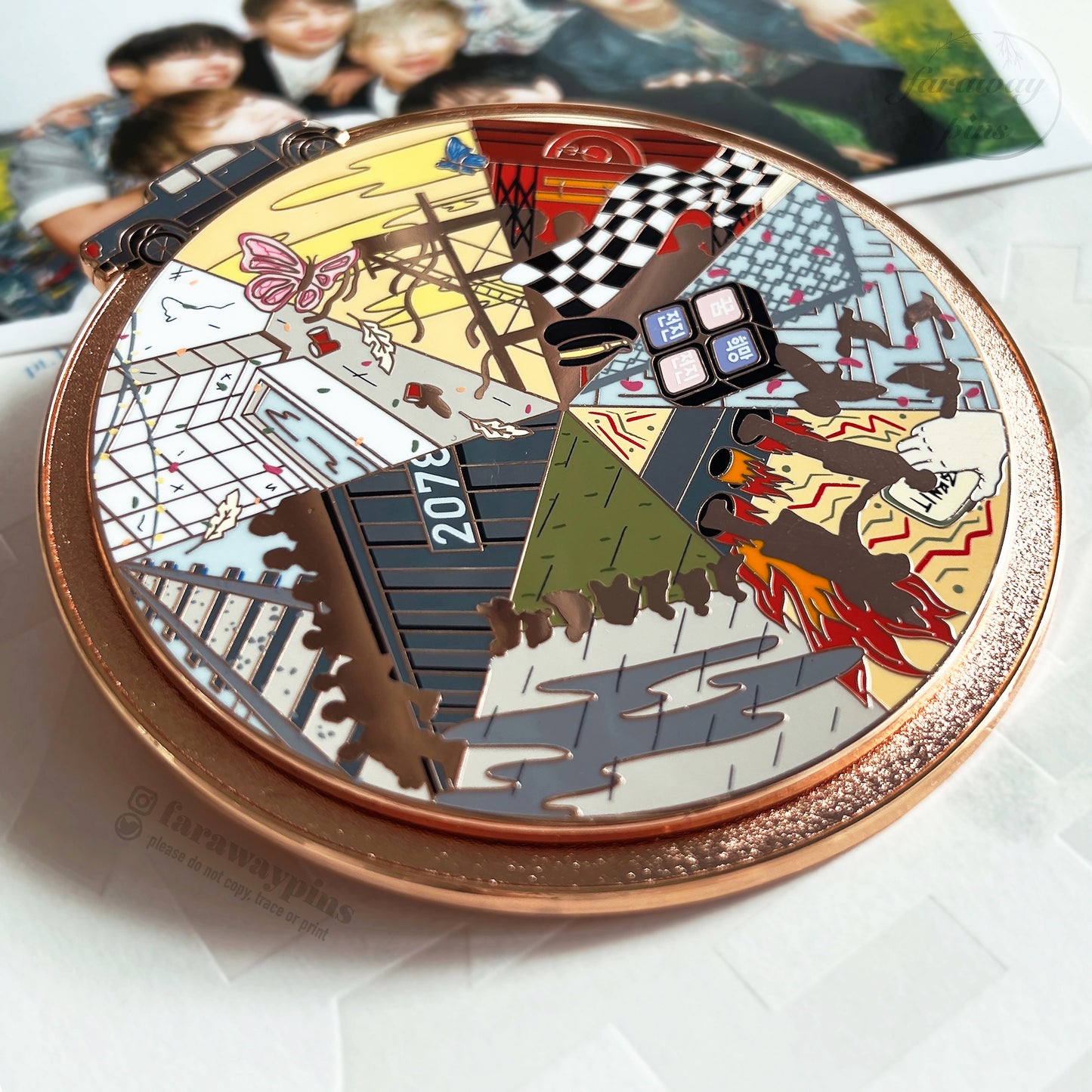 HYYH; The Most Beautiful Moment in Life (花様年華) (화양연화) Era Spinning Pin (25% OFF)