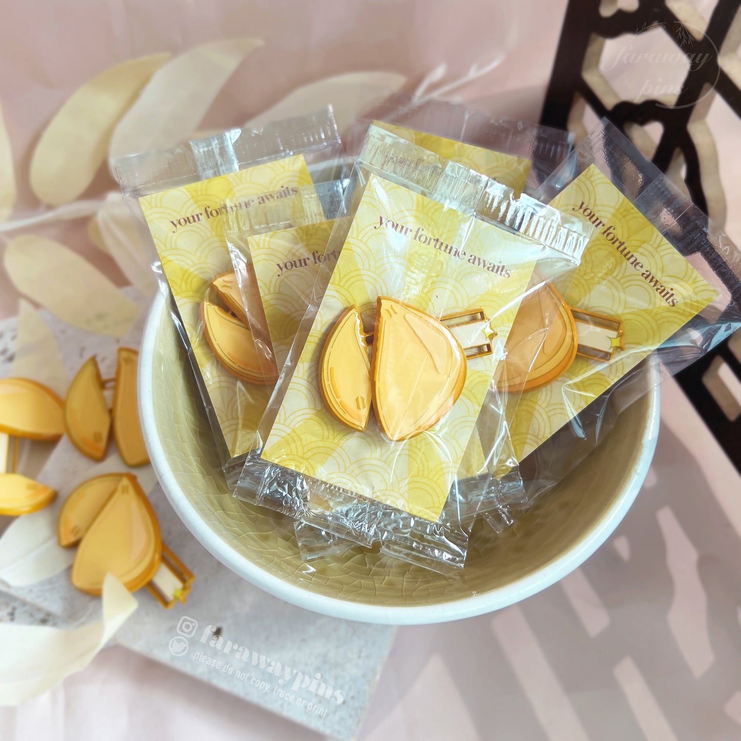 Bangtan Fortune Cookies (Interactive Sliding Pin) (15-20% OFF)