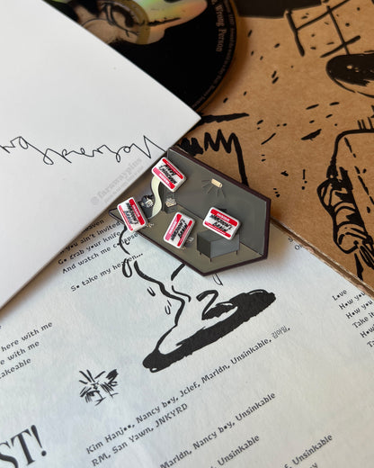 RM - LOST! Magnetic Multi-Set Pins (FULL SETS)