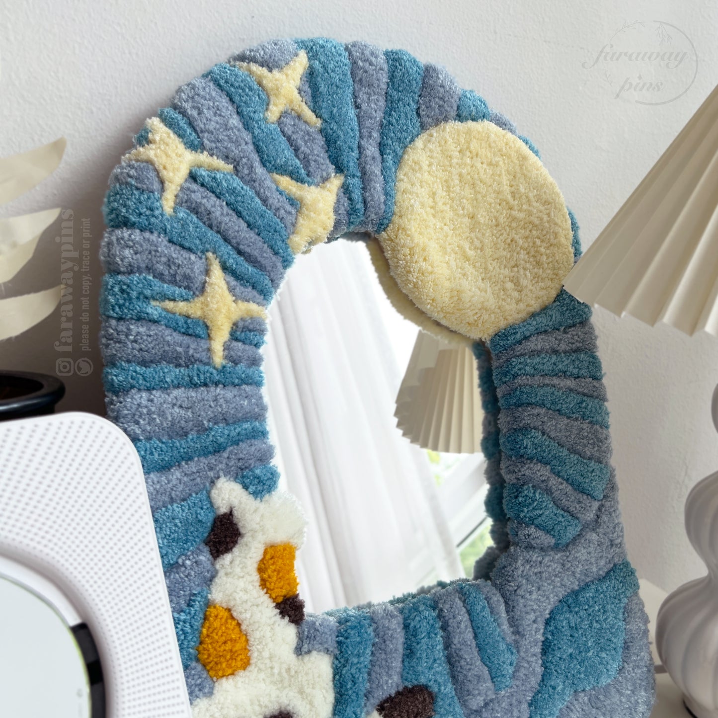 [SAMPLE] Jimin's Serendipity Tufted Mirror